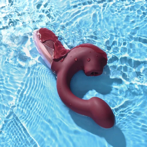 На фото красный смарт-вибратор Magic Motion Ponder Red, двойная стимуляция, виброяйцо+язычок для клитора