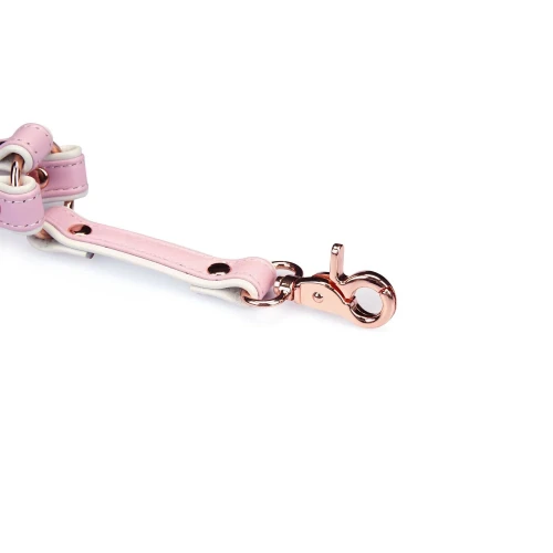 На фото крестовина Liebe Seele White & Pink Leather Hogtie