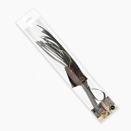 На фото Флогер Liebe Seele Samurai Whip