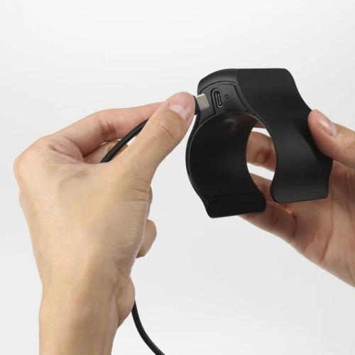 На фото вибронасадка Tenga CUP VIBRATOR, 7 режимов, 1 мастурбатор в комплекте