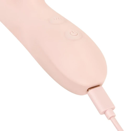 На фото нежно розовый вибратор – кролик Good Vibes Only – SHAI Thrusting Vibrator Soft Silicone – P