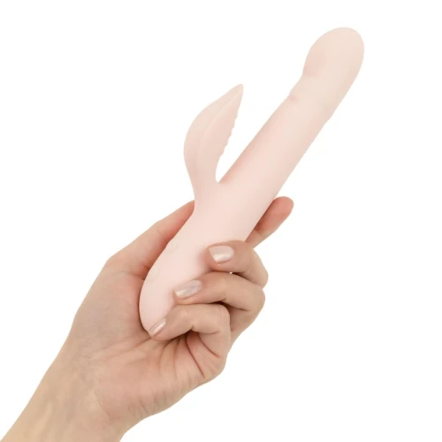 На фото нежно розовый вибратор – кролик Good Vibes Only – SHAI Thrusting Vibrator Soft Silicone – 