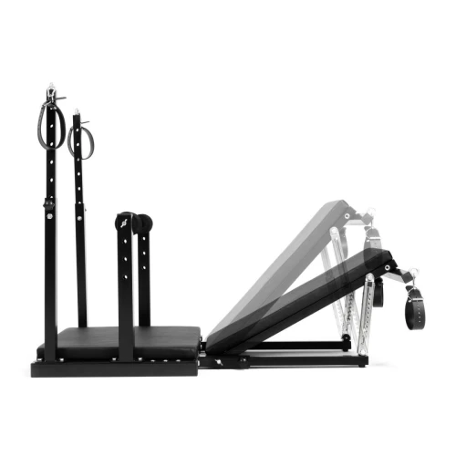 На изображении кресло для бондажа Bedroom Fantasies Bondage Chair