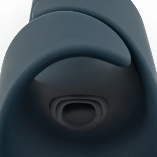 На фото изображён черный мастурбатор Boners Electric Masturb