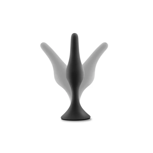 На фото набор анальных пробок Blush Luxe Beginner Plug Kit Black