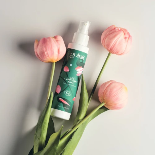 На фото изображен зеленый анальный лубрикант Goliate Gel Lubrifiant Anal 100 мл, расслабляющий, веган-френдли