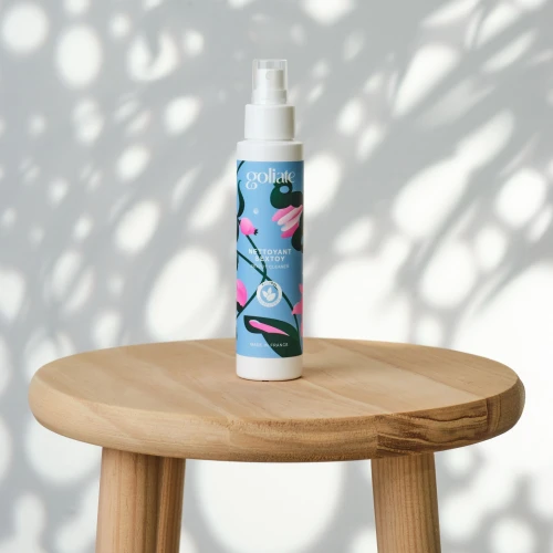 На фото Антибактериальный спрей для игрушек Goliate Nettoyant Sextoy 100 мл, безопасный для т