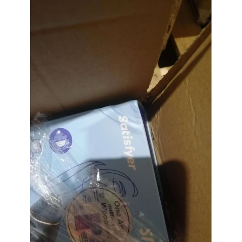 Вакуумный клиторальный стимулятор Satisfyer Love Triangle Black (мятая упаковка)