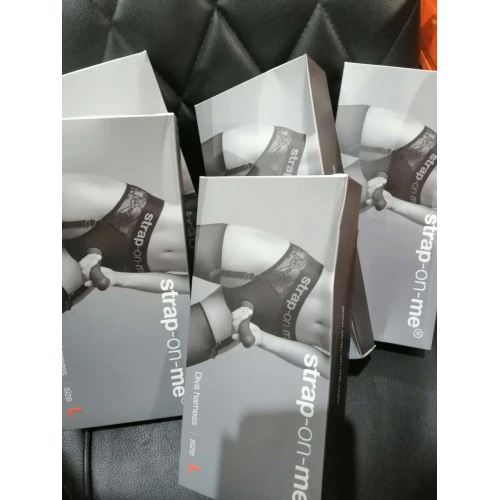 Кружевные трусы для страпона с подвязками для чулок Strap-On-Me DIVA HARNESS - L (мятая упаковка!!!)