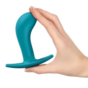 На фото анальна пробка Fun Factory BOOTIE L Aquamarine, діаметр 3,8 см, тонкий обмежувач