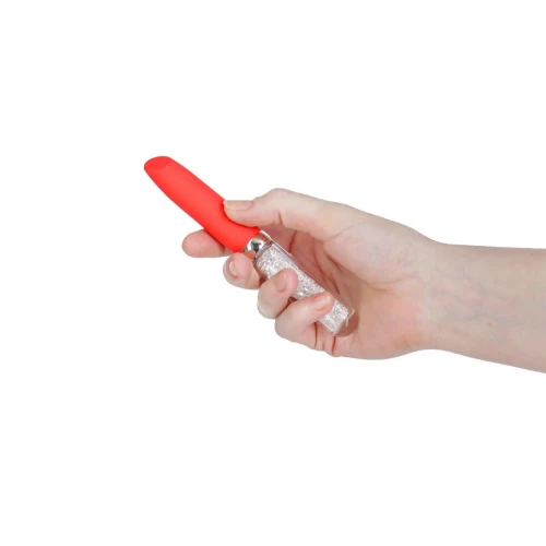 На фото красный вибратор Petites Lil’ Bombshell Vibrator - Red