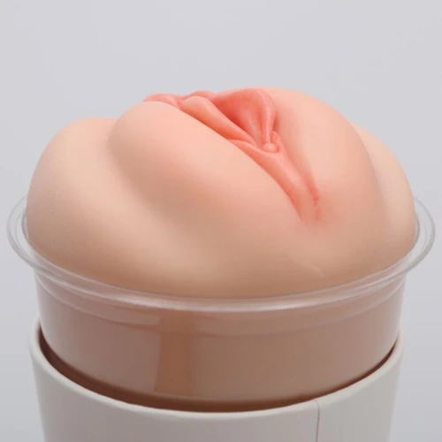 На фото мастурбатор-вагіна Naked Factory Cup Sleeve V–2, наскрізний
