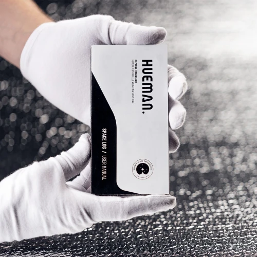 На фото анальна вібропробка з пульсацією Hueman - Galaxy Tapping Buttplug