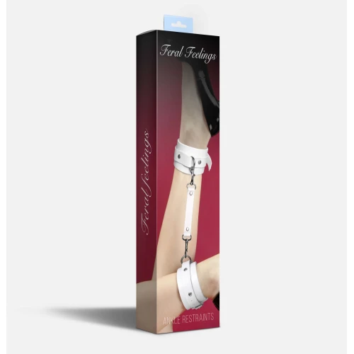 На фото поножи Feral Feelings – Ankle Restraints White, натуральная кожа