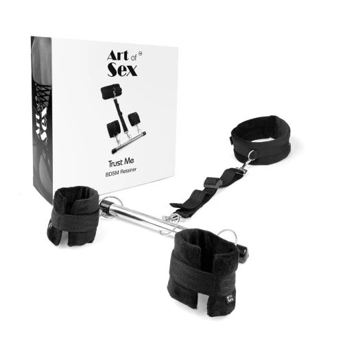 На фото изображен черный фиксатор для рук и шеи  Art of Sex - Trust me унисекс на белом фоне