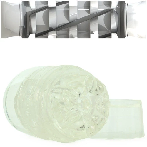 На этом фото изображен прозрачный мастурбатор со сквозным каналом Fleshlight Quickshot Vantage для мужчин на светлом фоне