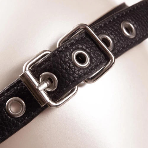 Pornhub Faux Leather Mask - Маска БДСМ на очі