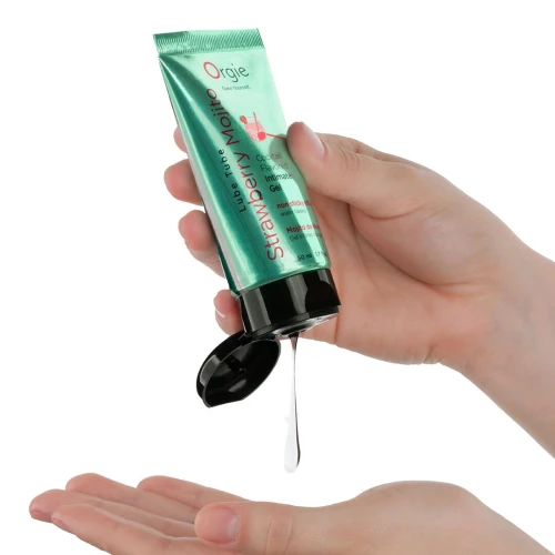 На фото зображено зелений їстівний лубрикант на водній основі зі смаком та ароматом коктейлю полуничного мохіто Orgie Lube Tube Strawberry Mojito 50 мл унісекс на білому тлі.