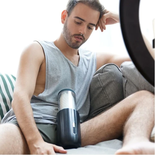 Интерактивный мастурбатор Svakom Alex NEO