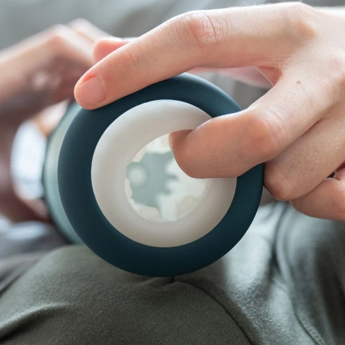 Интерактивный мастурбатор Svakom Alex NEO