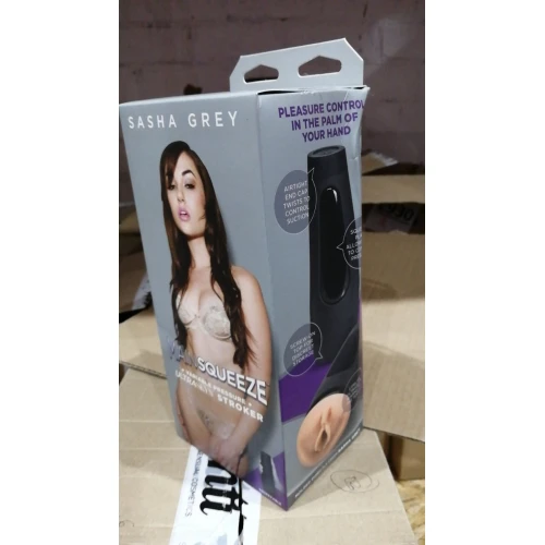 Мастурбатор вагина Doc Johnson Main Squeeze - Sasha Grey Pussy (мятая упаковка!!!)