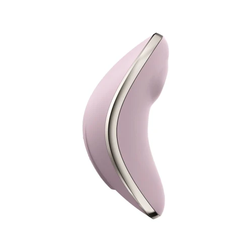 На фото зображено фіолетовий вакуумний стимулятор + вібратор Satisfyer Vulva Lover 1 Violet для жінок на білому тлі.