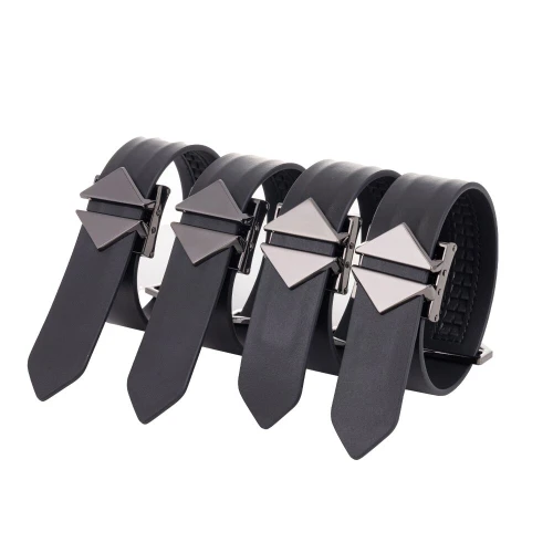 На фото изображен черный БДСМ-набор LOCKINK Bondage & Restraint Black Set унисекс на светлом фоне