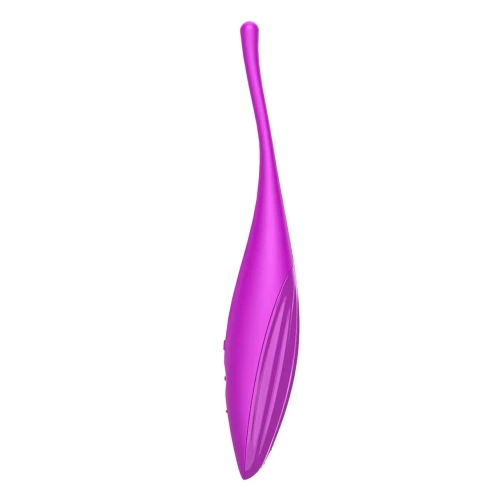 На фото изображен фиолетовый вибратор для клитора с функцией "Смарт" Satisfyer Twirling Joy Fuchsia для женщин на белом фоне.