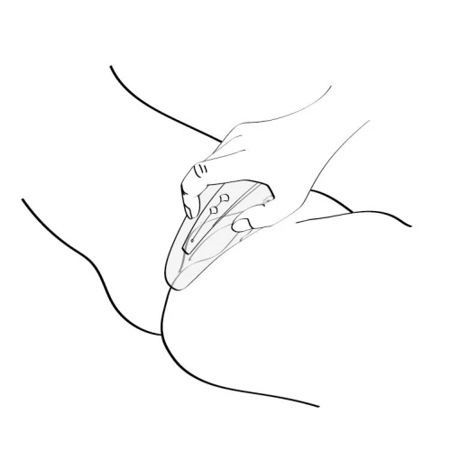 На фото зображено кліторальний вібратор Shunga - Obi Intimate Massager Light Pink для жінок на білому тлі.