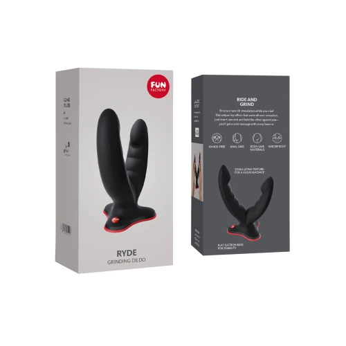 На фото изображен черный силиконовый двойной фаллоимитатор Fun Factory RYDE унисекс на белом фоне.