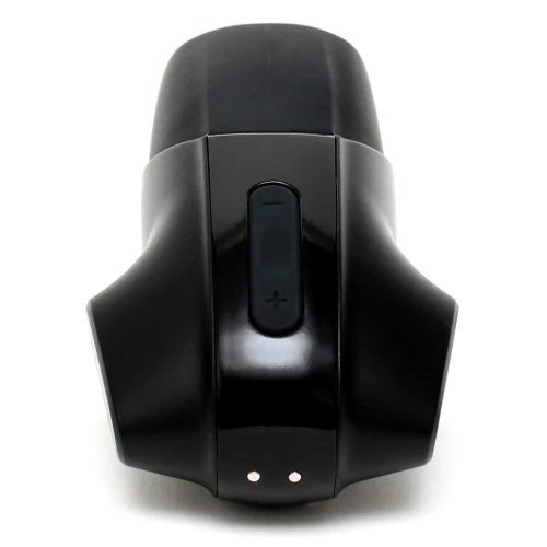 На фото изображен черный мастурбатор с вибрацией Satisfyer Men Vibration для мужчин на светлом фоне