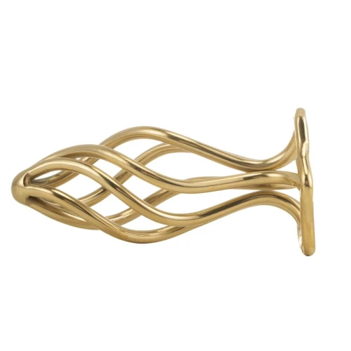На фото изображена золотая спиральная анальная пробка LOCKINK SEVANDA Hollow Spiral Golden Metal Anal Plug - S size унисекс на светлом фоне