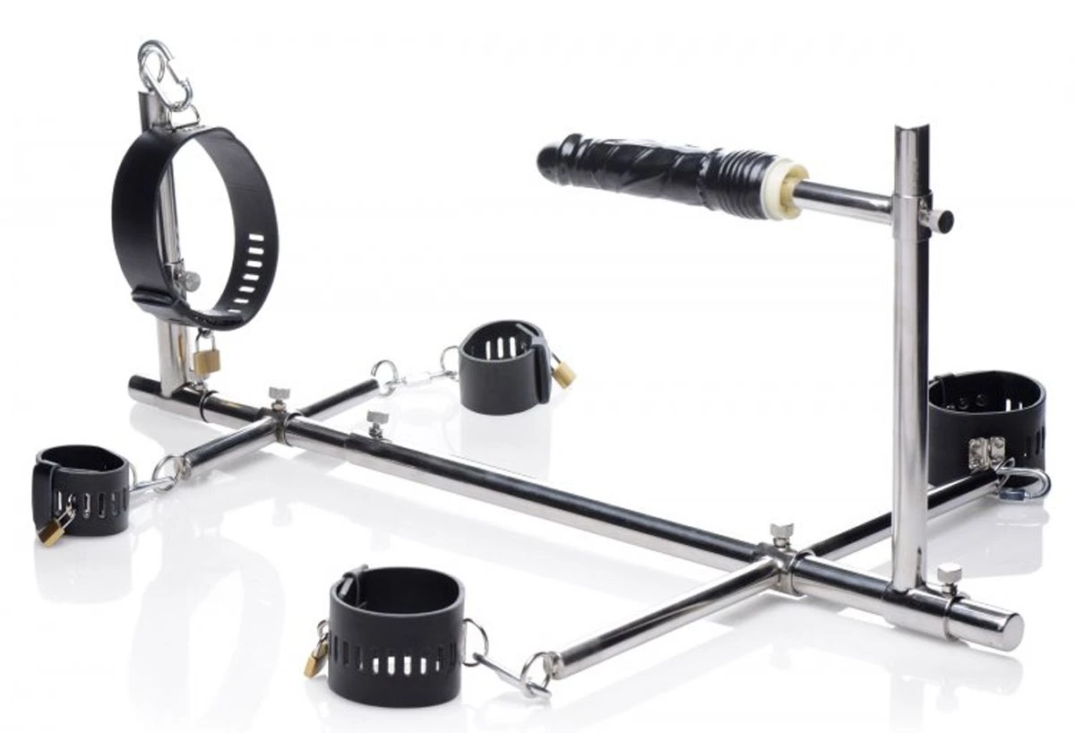 Фиксаторы для ног, рук, шеи с фаллоимитатором