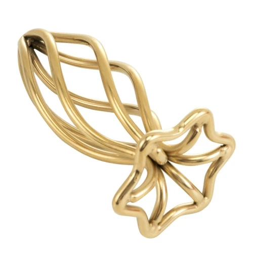 На фото зображено золоту спіральну анальну пробку LOCKINK SEVANDA Hollow Spiral Gold Plug - М size унісекс на світлому тлі