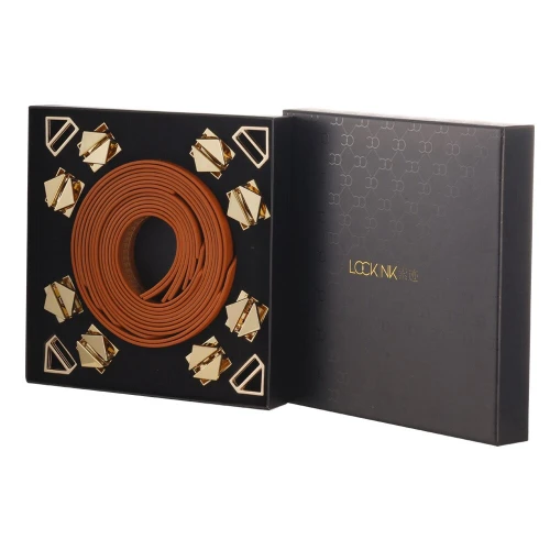 На фото изображен коричневый набор из 8 ремней для связывания LOCKINK 8-Bondage-Straps Restraint Set - Brown унисекс на белом фоне 