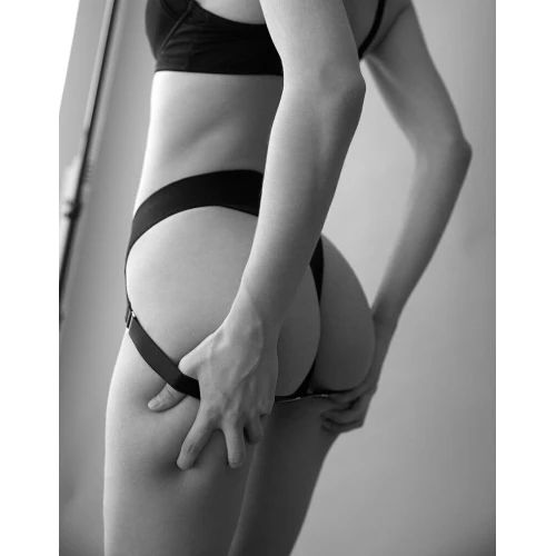 Трусы-стринги для страпона Strap-On-Me HEROINE HARNESS - XS (мятая упаковка!!!)