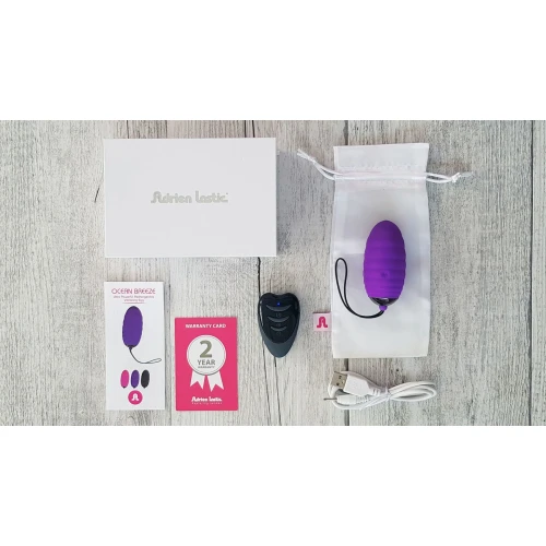 Adrien Lastic Ocean Breeze Black - Виброяйцо с пультом управления