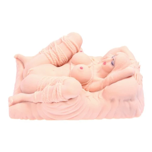 На фото зображено бежевий мастурбатор міні-лялька Kokos Erica для чоловіків на білому тлі.