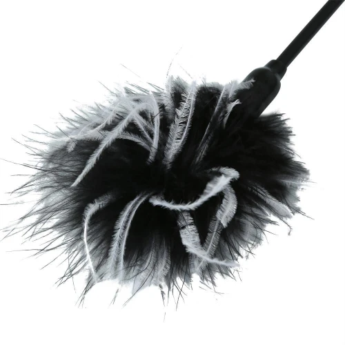 Sex And Mischief - Whip & Tickle Blck/White - Метелочка (щекоталка и шлепалка)