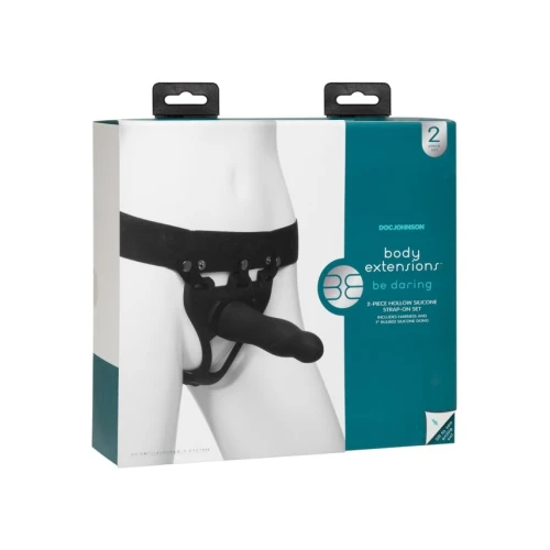 На фото зображено чорний страпон із насадкою Doc Johnson Body Extensions - BE Daring для пар на білому тлі