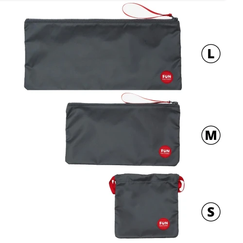 На фото зображено сіру сумку для зберігання секс-іграшок Fun Factory TOYBAG  унісекс на білому тлі.