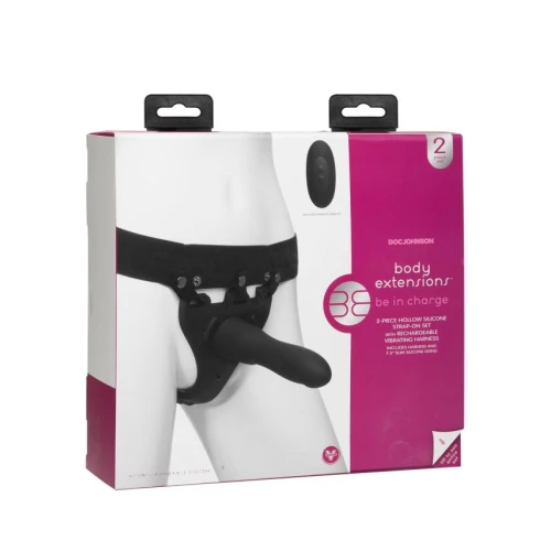 На фото зображено чорний страпон із вібрацією насадкою Doc Johnson Body Extensions - BE IN CHARGE для пар на білому тлі