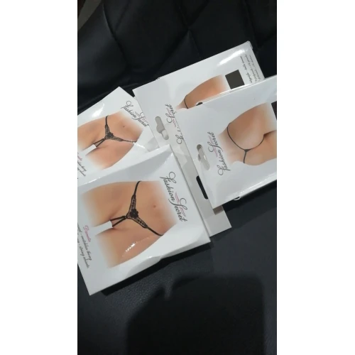 Трусики-стринги с доступом Fashion Secret DANUTA Black (мятая упаковка!!!)