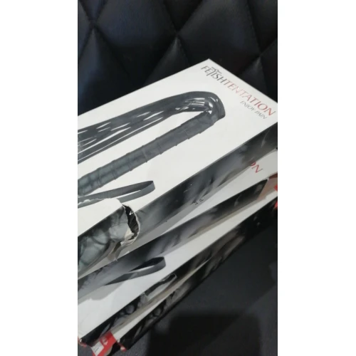 Флоггер Fetish Tentation Martinet Whip (мятая упаковка!!!)