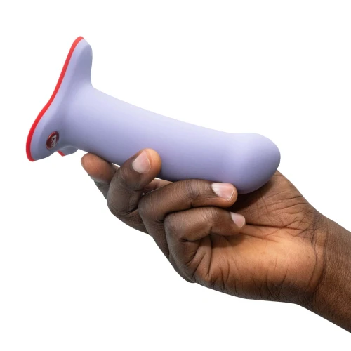 На фото фалоімітатор Fun Factory AMOR Purple, довжина 14,6 см, діаметр 3,7 см, вигнутий 