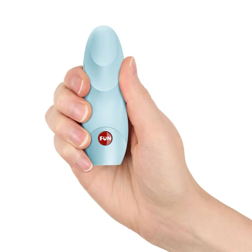 На фото вібратор Fun Factory Viola Ice Blue 