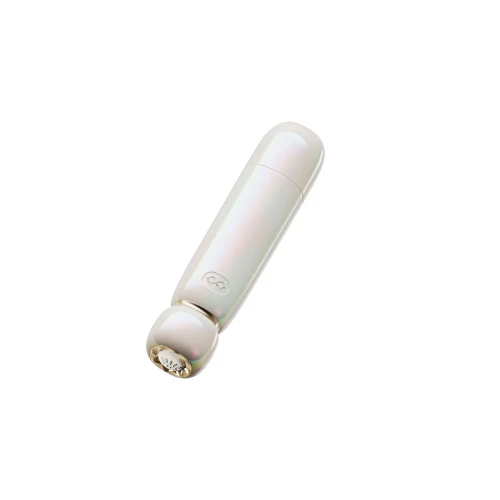 На фото вакуумний кліторальний стимулятор Zalo Lia Floral White, 3 насадки, 3 режими, різна інтенсивніст