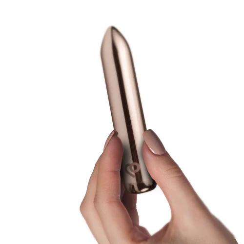 На фото віброкуля Rocks Off Bullet Golden Rose 16 Settings 