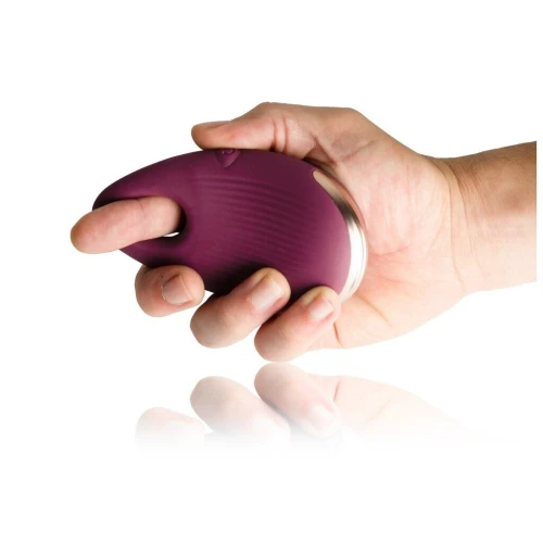 На фото вібратор на палець Climaximum Coax 