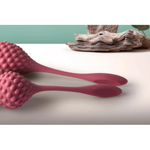 На фото тренажер Кегеля Unite Silicone Kegel Set 